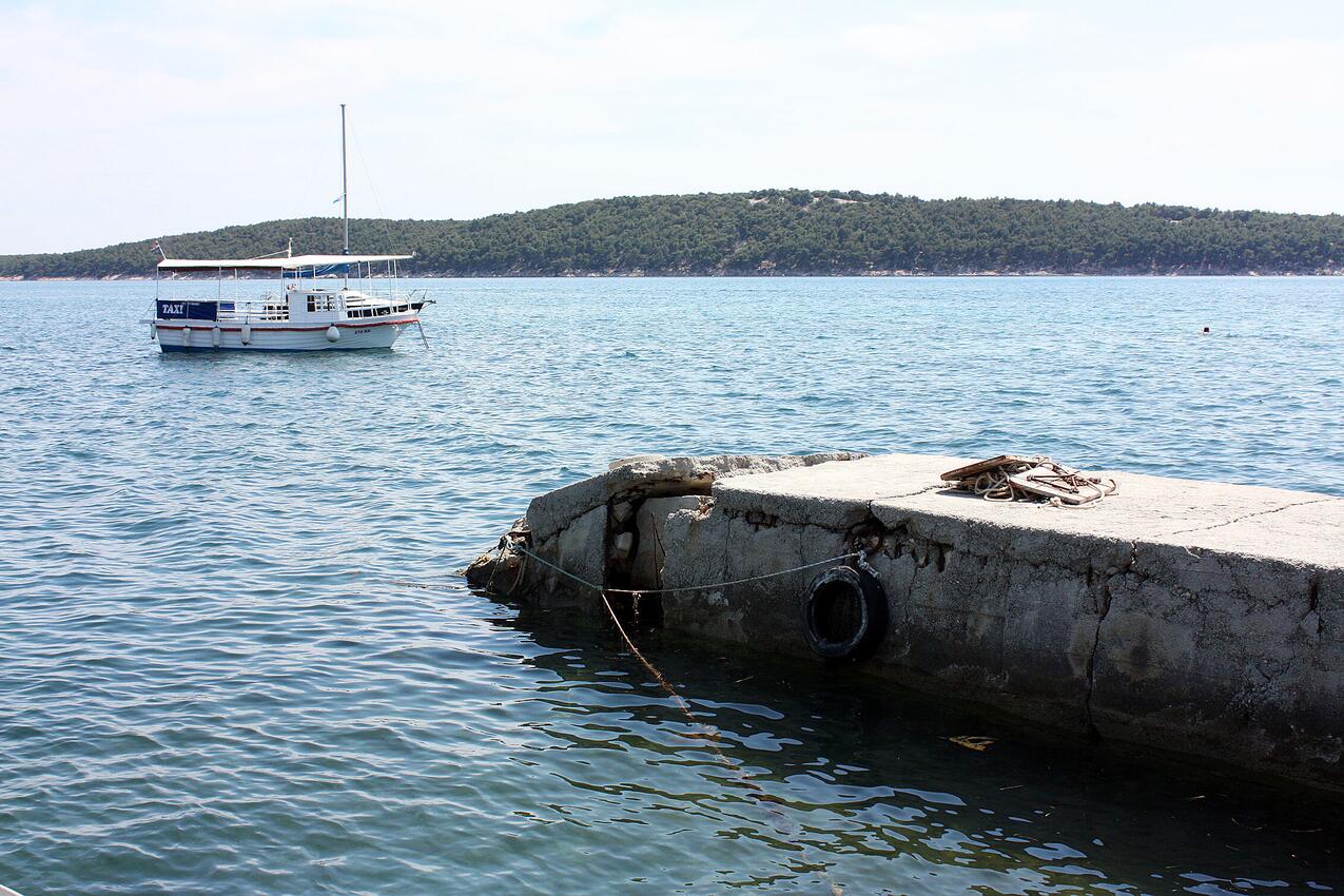 Nächster Strand - Ferienwohnungen mit Parkplatz Barbat, Rab
