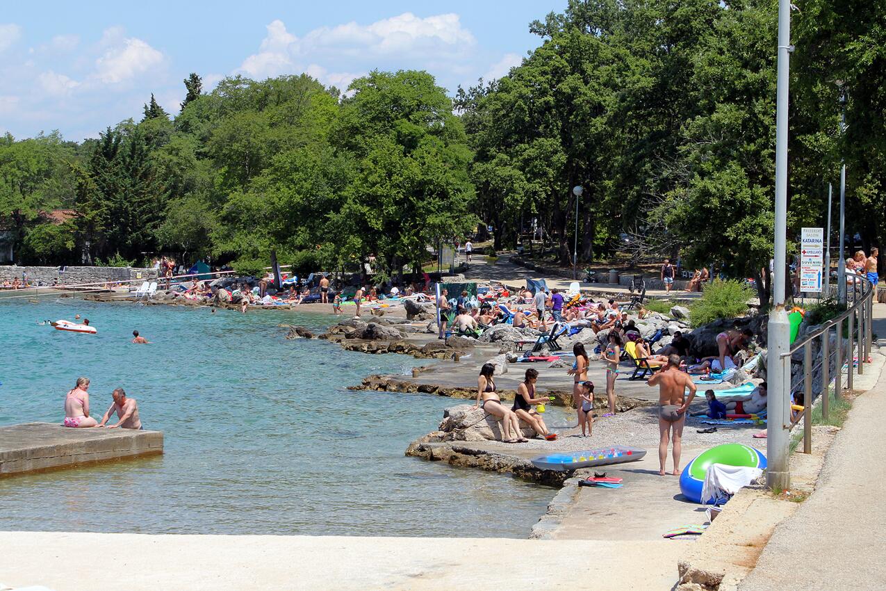 La spiaggia più vicina - Appartamenti con parcheggio Gnivizze - Njivice, Veglia - Krk