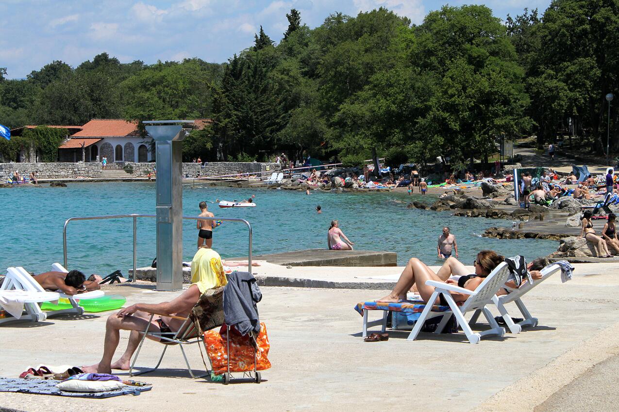 La spiaggia più vicina - Appartamenti con parcheggio Gnivizze - Njivice, Veglia - Krk