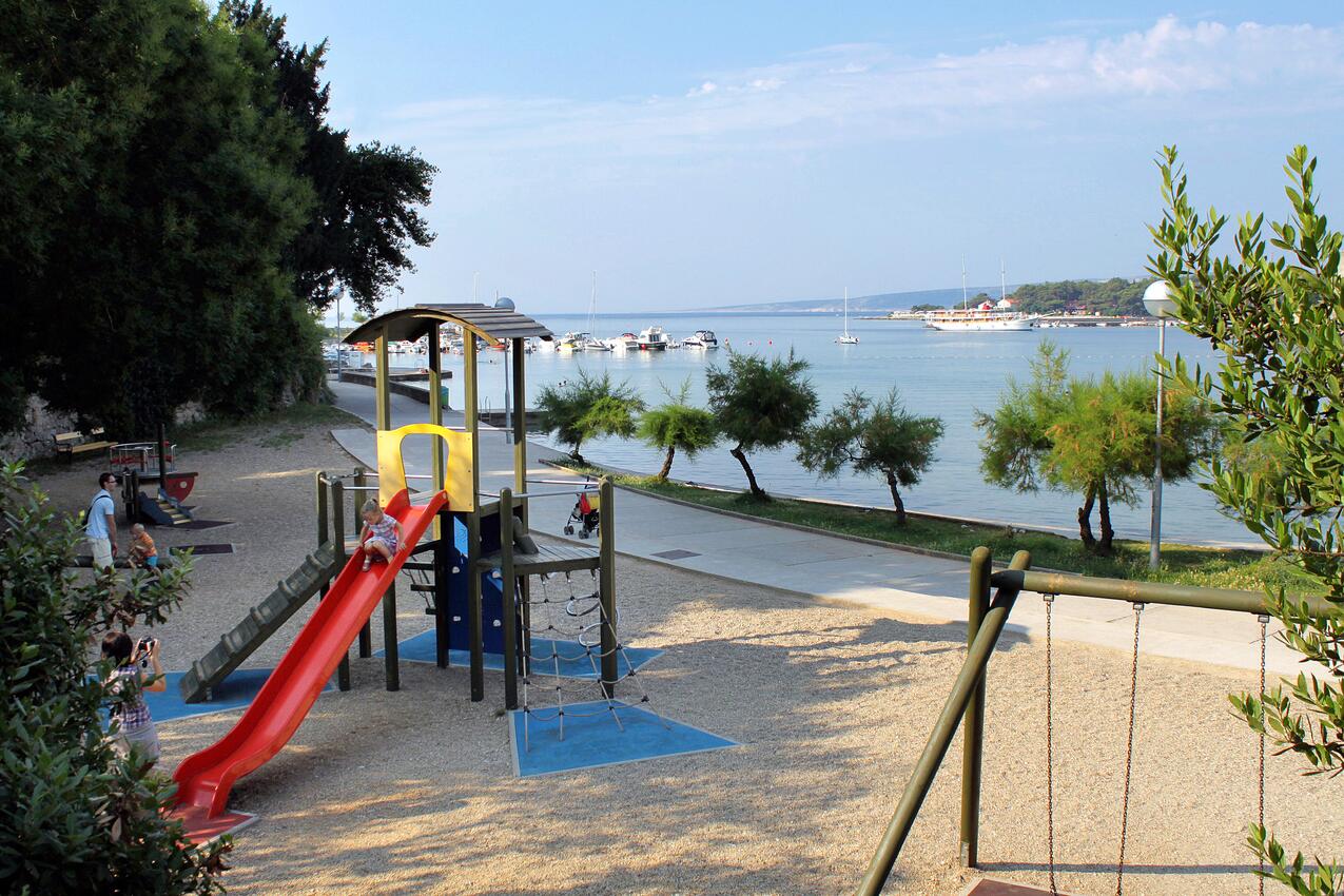 Nächster Strand - Zimmer mit privatem Parkplatz Vrh, Krk