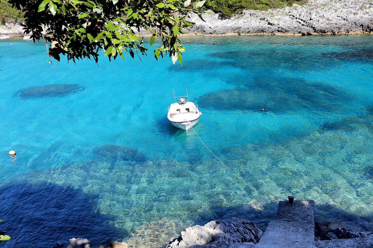 Nächster Strand - Ferienwohnung mit Pool im Robinson Crusoe Stil Bucht Rasohatica, Korcula