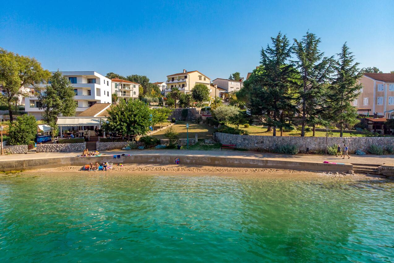 Nearest beach - Apartments by the sea Vantačići, Krk