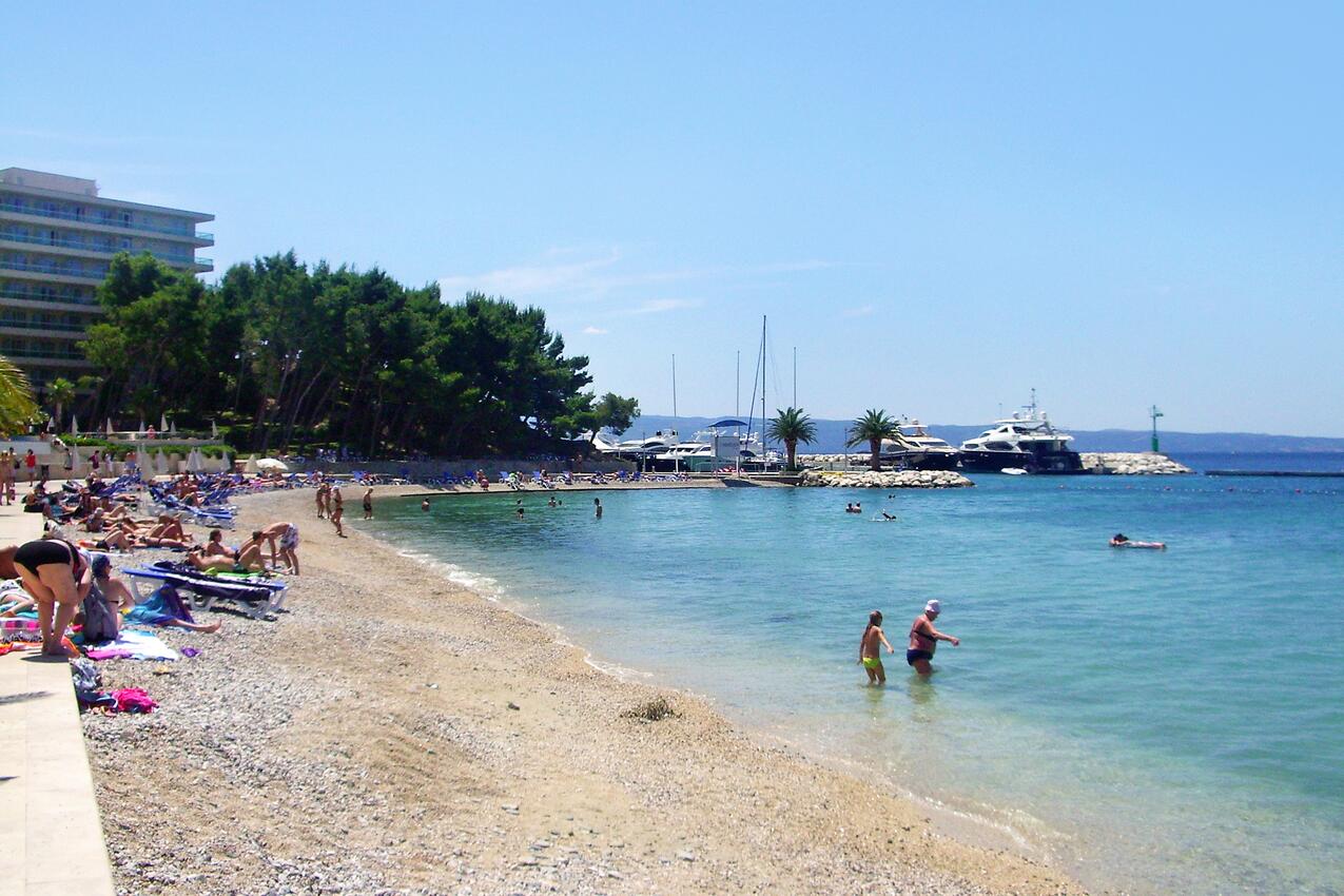Nejbližší pláž - Apartmány s parkovištěm Podstrana, Split