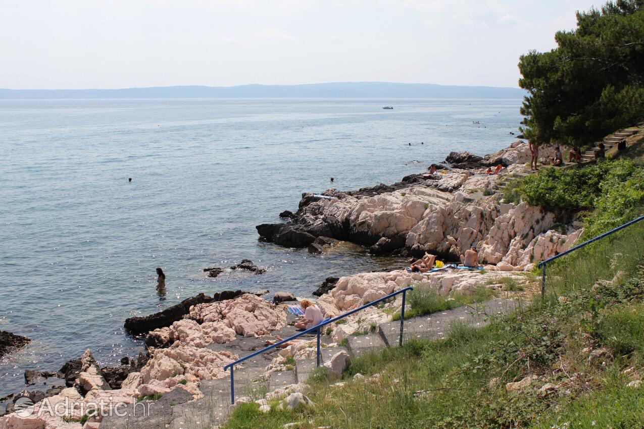 Nearest beach - Apartments with a parking space Novi Vinodolski