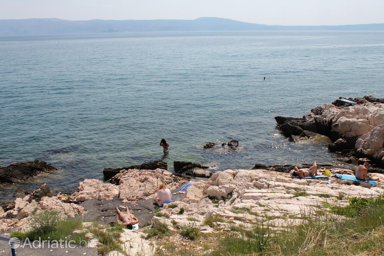 Nearest beach - Apartments with a parking space Novi Vinodolski