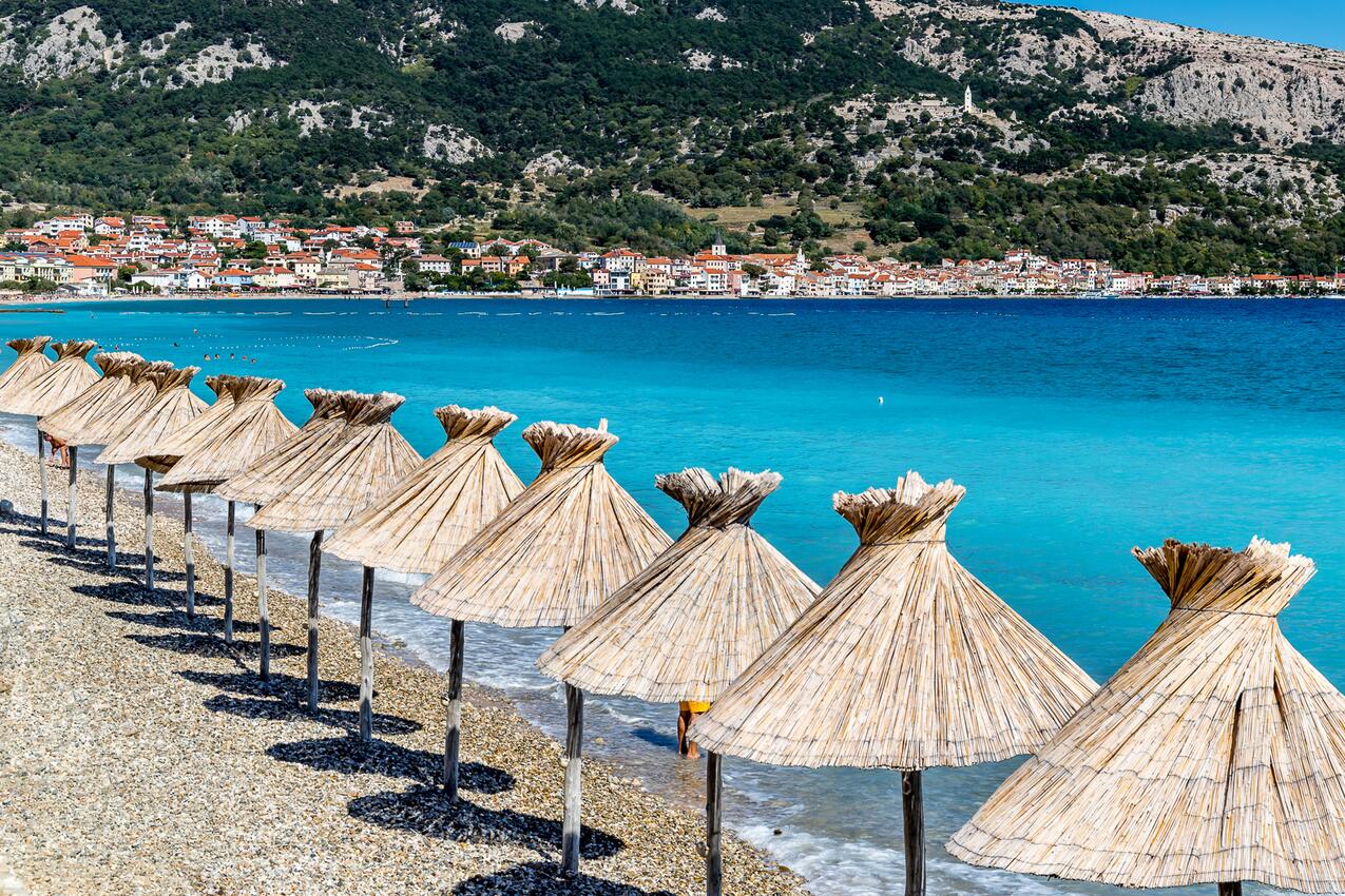 La spiaggia più vicina - Appartamenti con parcheggio Baska, Veglia - Krk