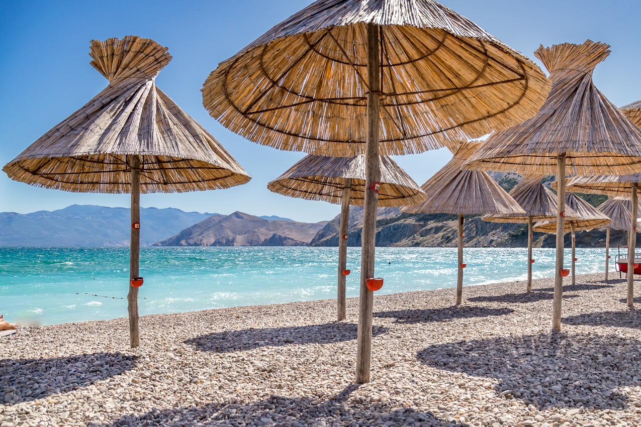 La spiaggia più vicina - Appartamenti con parcheggio Baska, Veglia - Krk