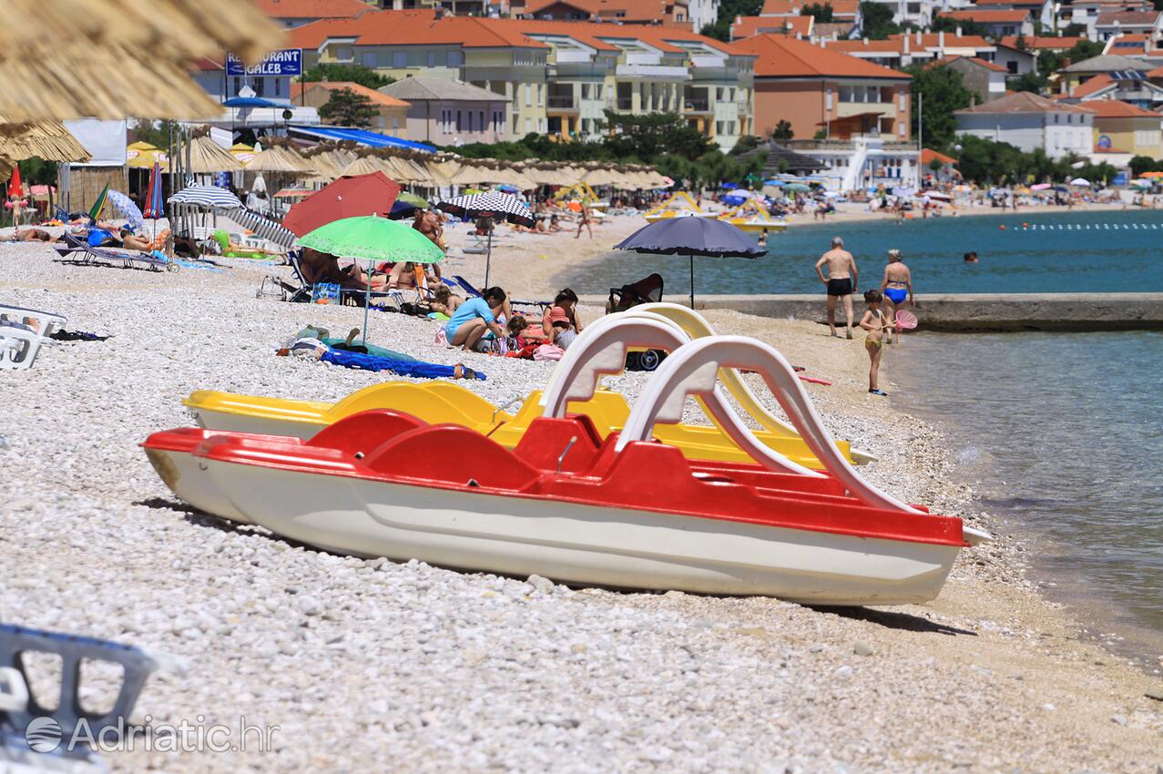 La spiaggia più vicina - Appartamenti con parcheggio Baska, Veglia - Krk