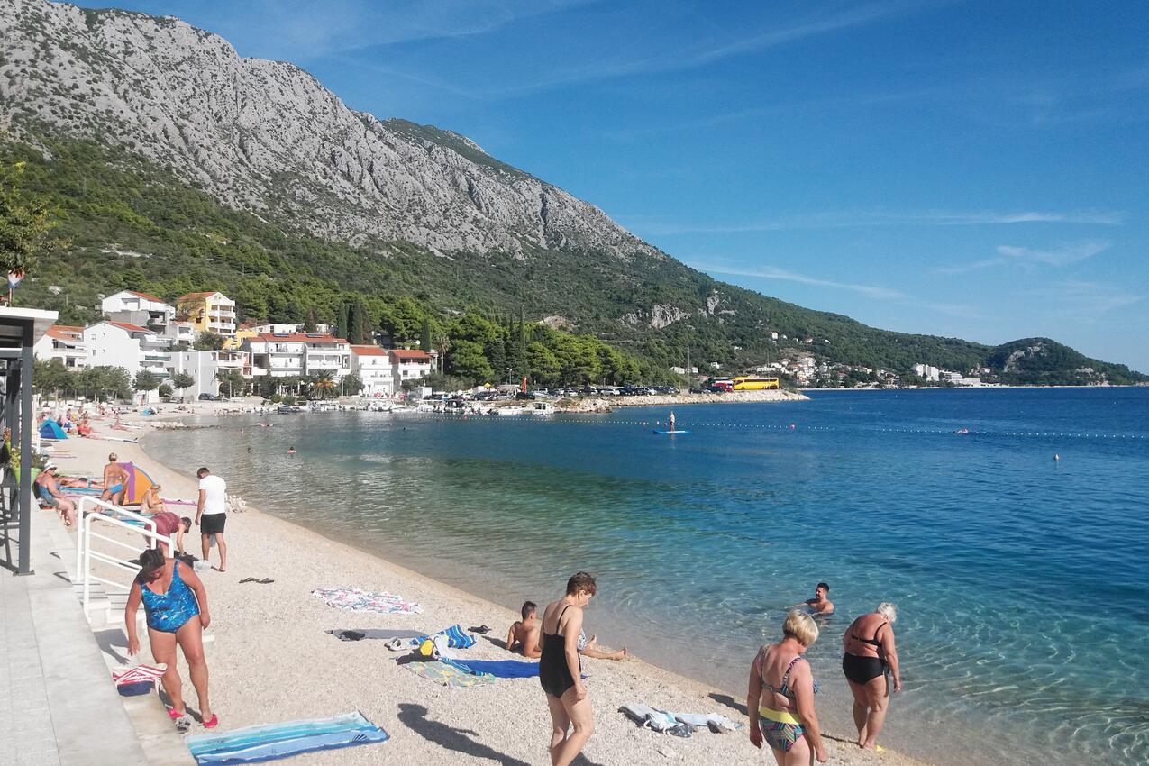 Playa más cercana - Apartamentos junto al mar Igrane, Makarska