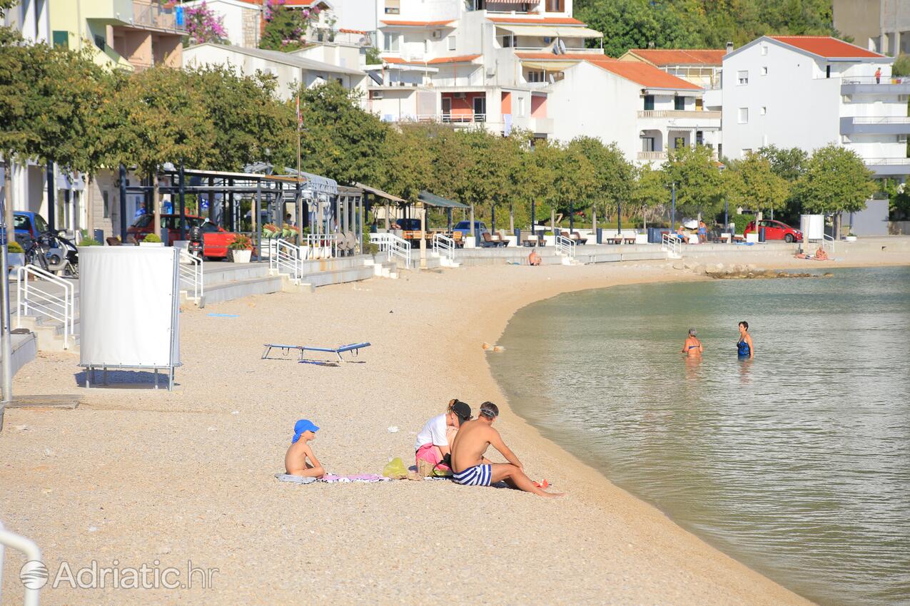 Nearest beach - Apartments by the sea Igrane, Makarska