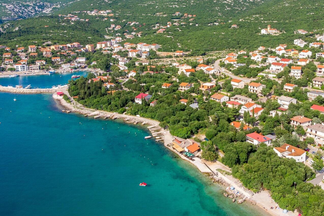 Nächster Strand - Ferienwohnungen mit Parkplatz Klenovica, Novi Vinodolski