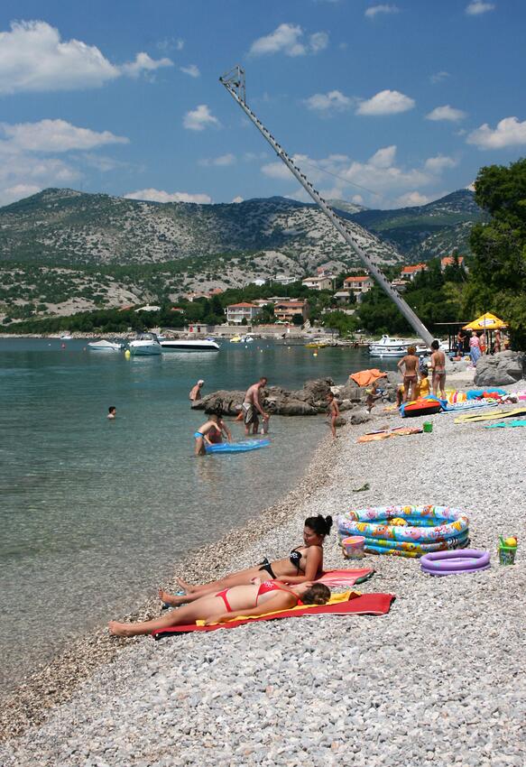 Nächster Strand - Ferienwohnungen mit Parkplatz Klenovica, Novi Vinodolski