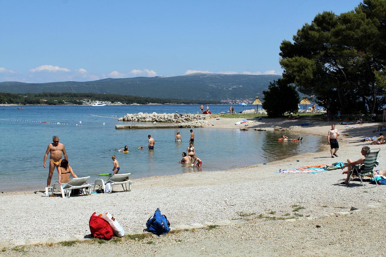 La spiaggia più vicina - Appartamenti con parcheggio Veglia - Krk