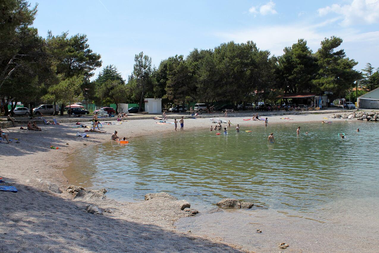 La spiaggia più vicina - Appartamenti con parcheggio Veglia - Krk