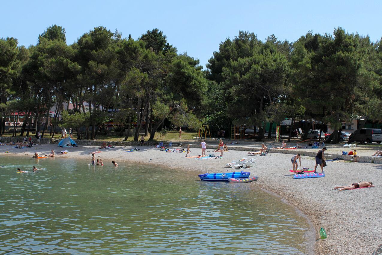 La spiaggia più vicina - Appartamenti con parcheggio Veglia - Krk