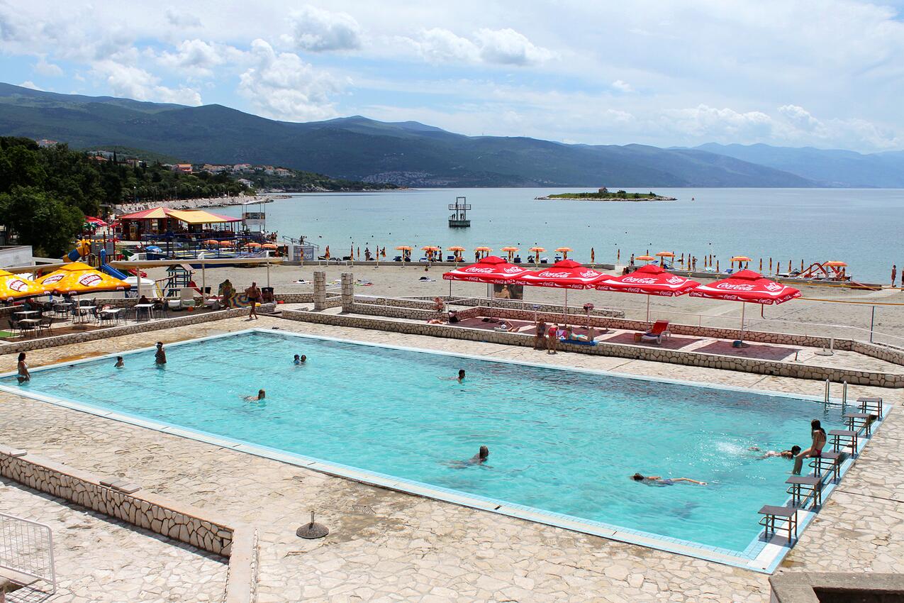 Nearest beach - Apartments with WiFi Novi Vinodolski