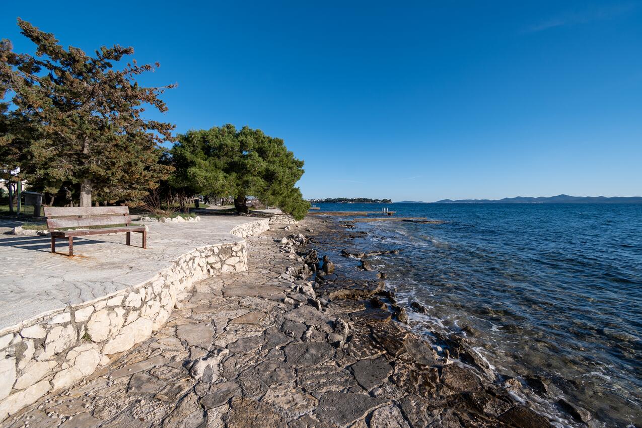 Nearest beach - Apartments by the sea Petrčane, Zadar