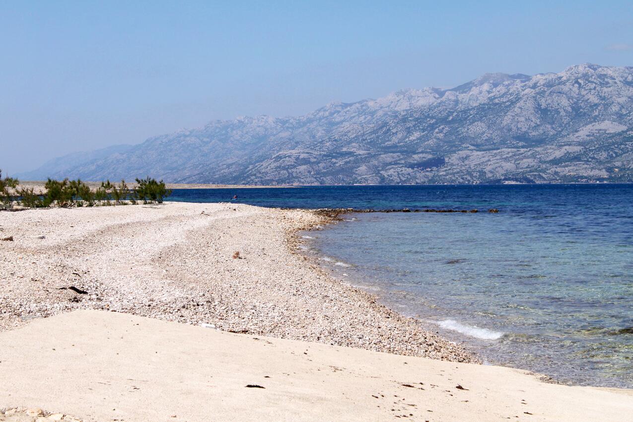 Nächster Strand - Ferienwohnungen am Meer Razanac, Zadar