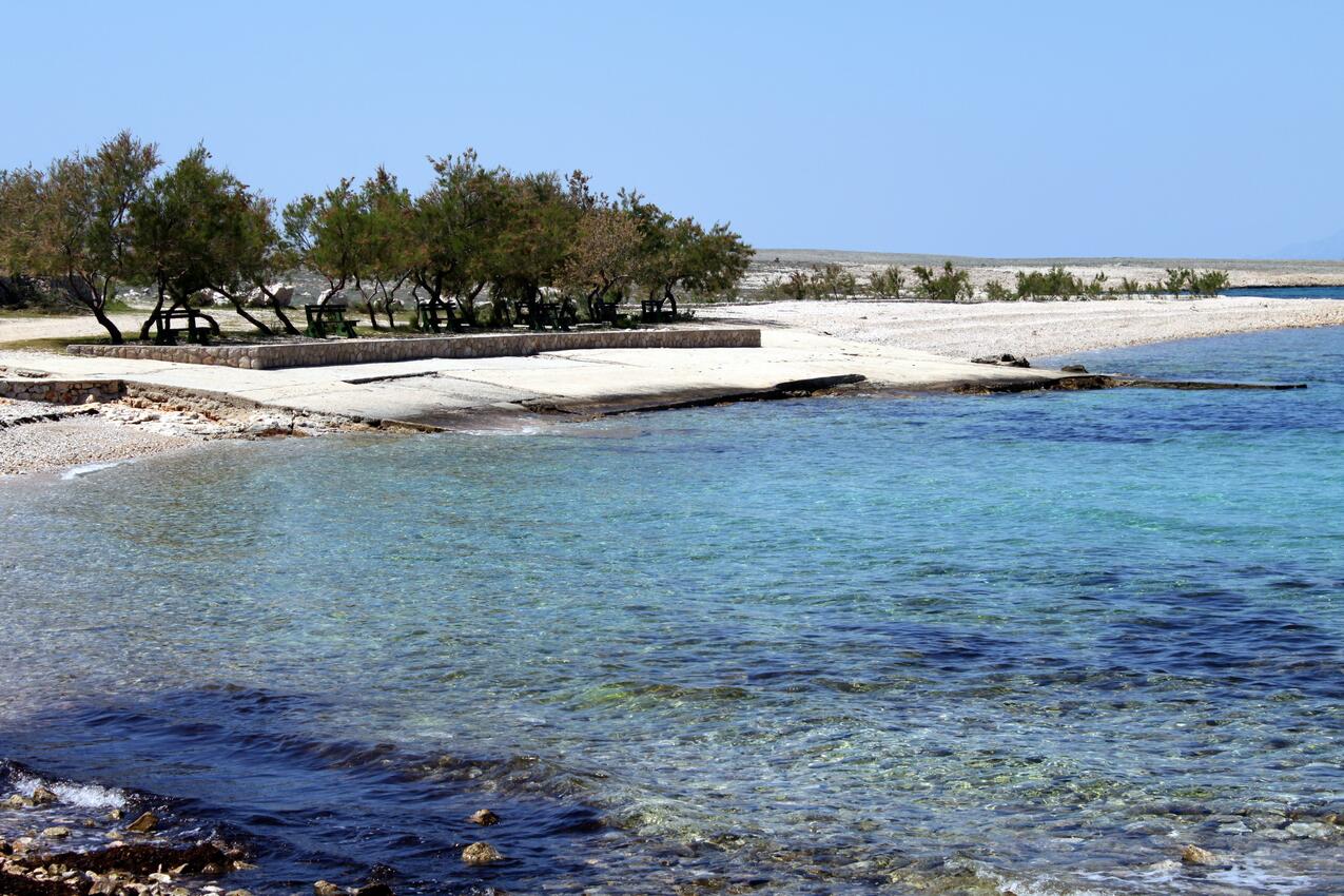 Nächster Strand - Ferienwohnungen am Meer Razanac, Zadar