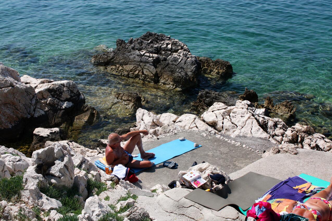 Nearest beach - Rooms by the sea Novi Vinodolski