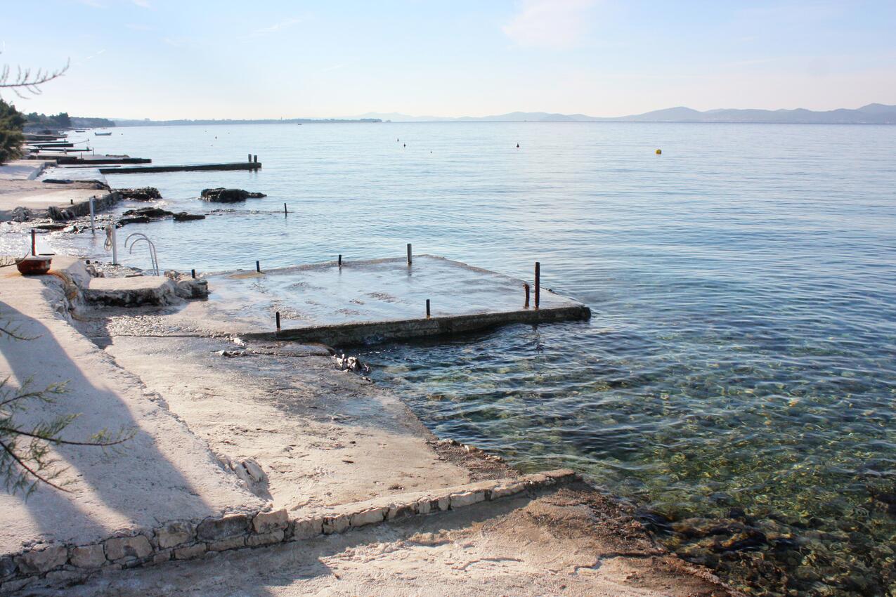 La spiaggia più vicina - Appartamenti accanto al mare Kozino, Zara - Zadar