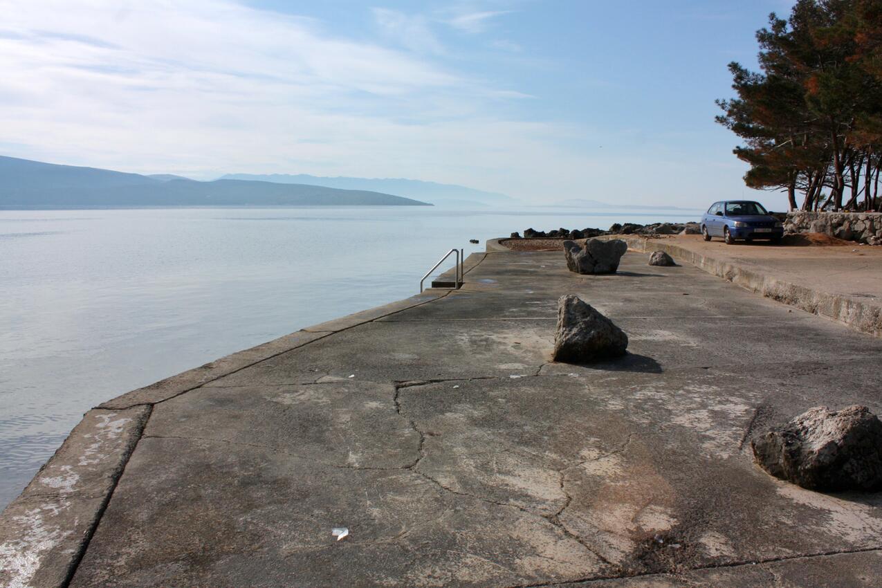 La spiaggia più vicina - Appartamenti con parcheggio Veglia - Krk