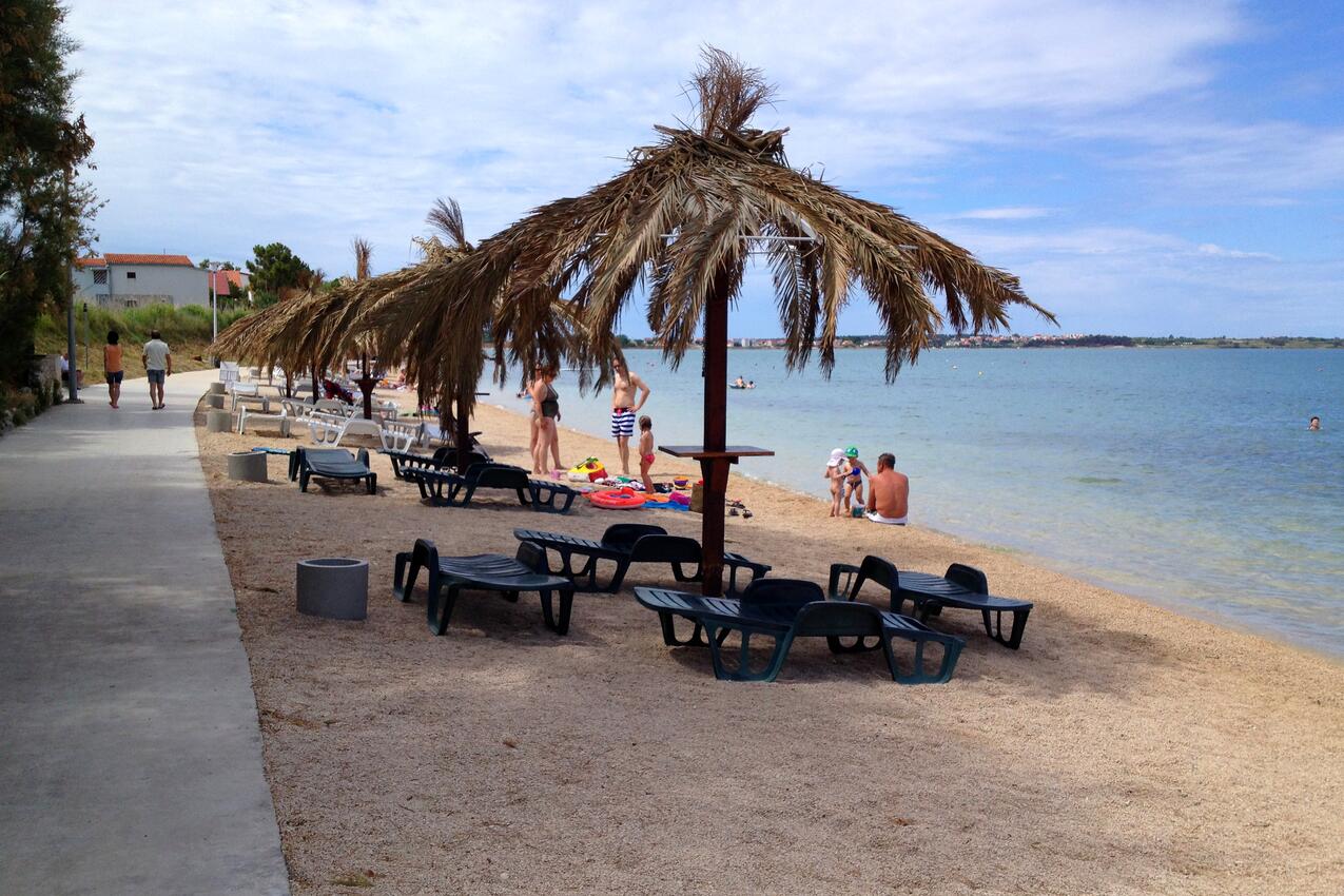 Legközelebbi strand - Apartmanok parkolóhellyel Vrsi, Zadar