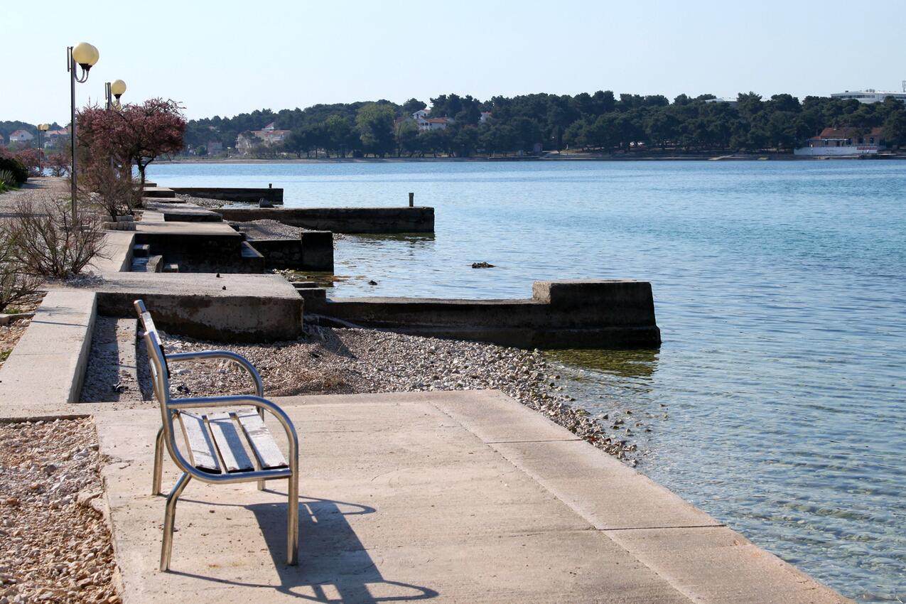 Nächster Strand - Ferienwohnungen am Meer Petrcane, Zadar