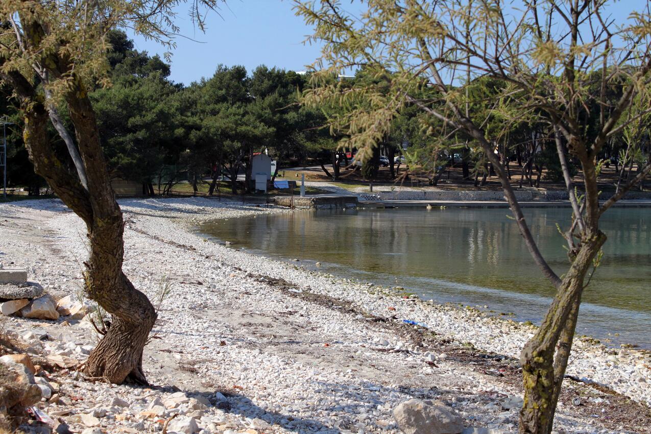 Nächster Strand - Ferienwohnungen mit Parkplatz Petrcane, Zadar