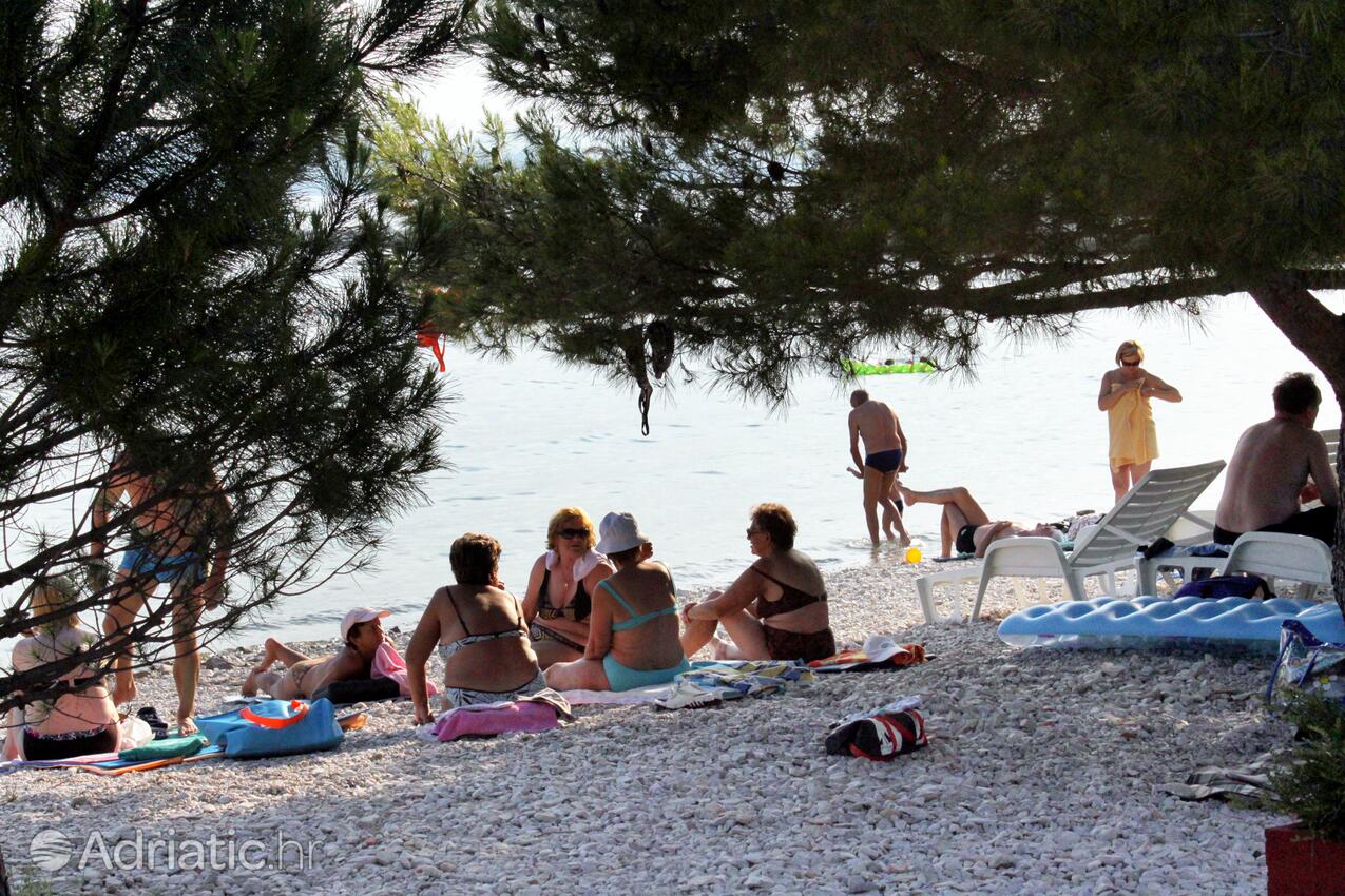 Nearest beach - Apartments with a parking space Crikvenica