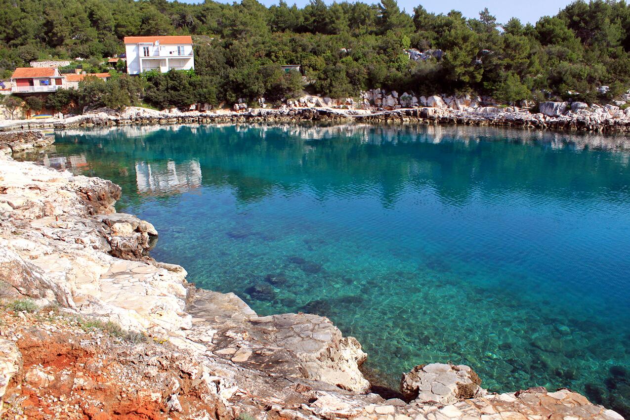 Nächster Strand - Ferienwohnungen am Meer Mudri Dolac, Hvar