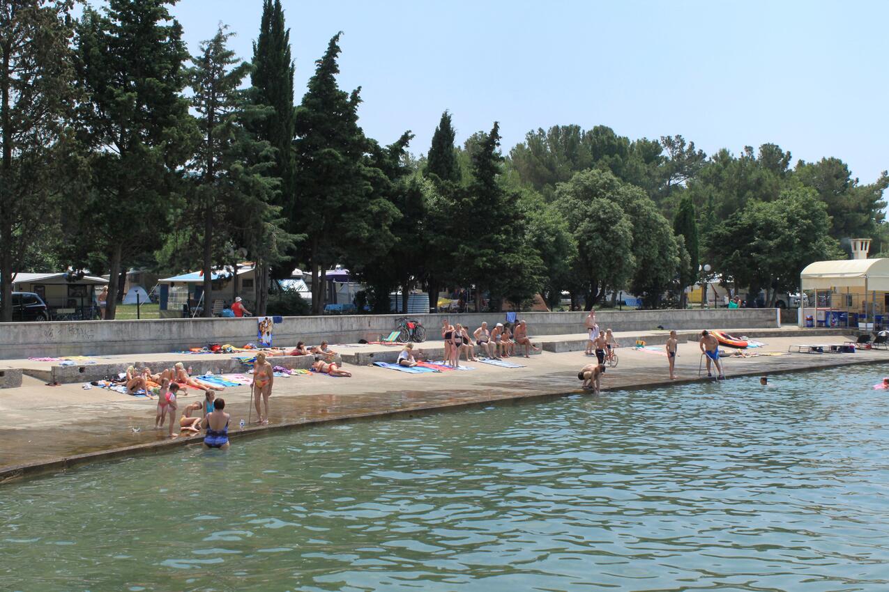 Najbliža plaža - Apartmani s parkingom Punat, Krk