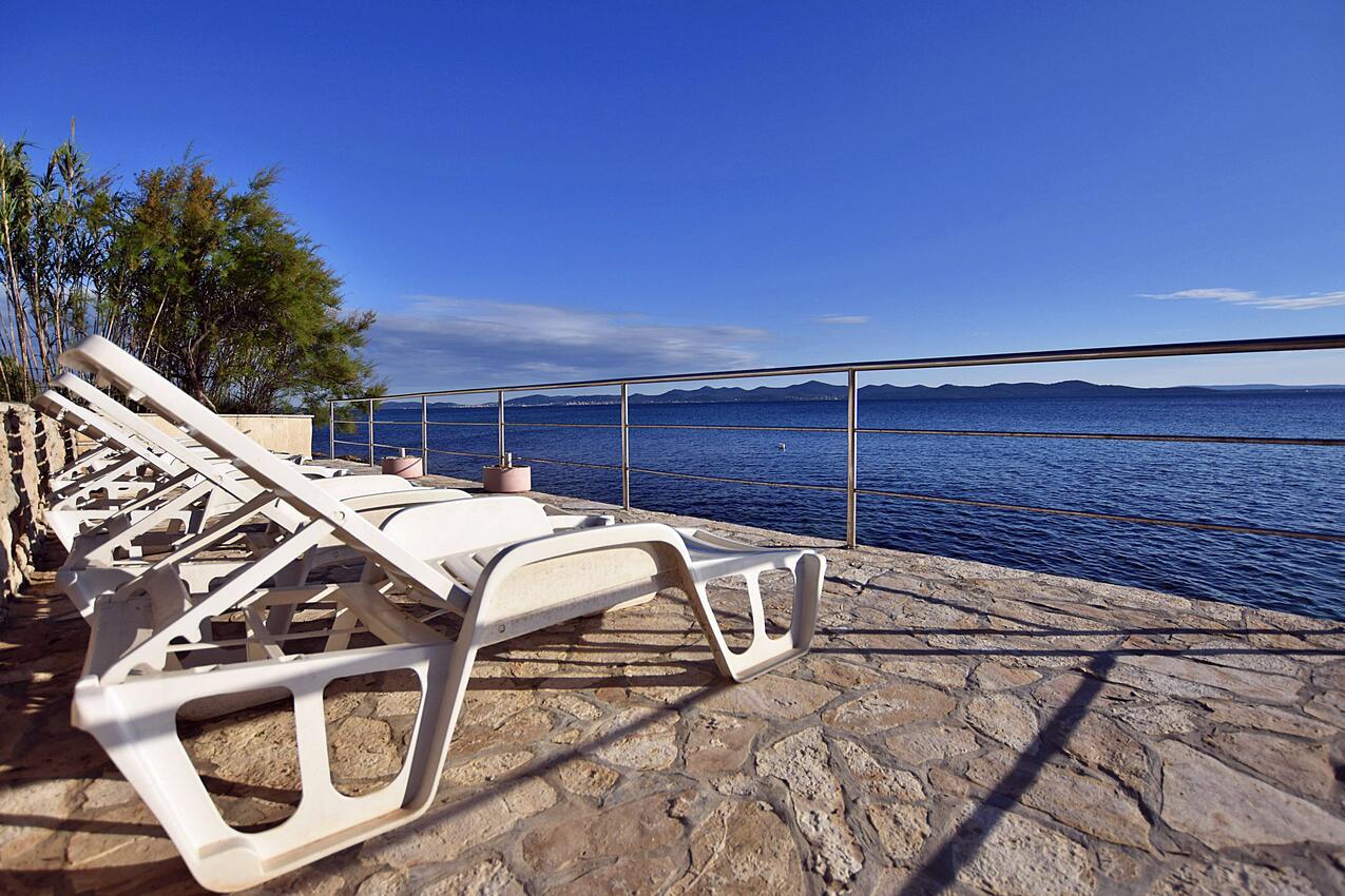Nächster Strand - Ferienwohnungen am Meer Kozino, Zadar