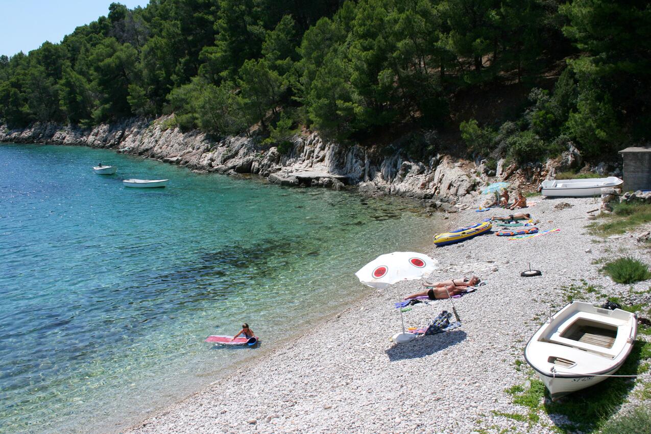 Nermeste strand - Robinsonski lejligheder ved havet Vig Skozanje, Hvar