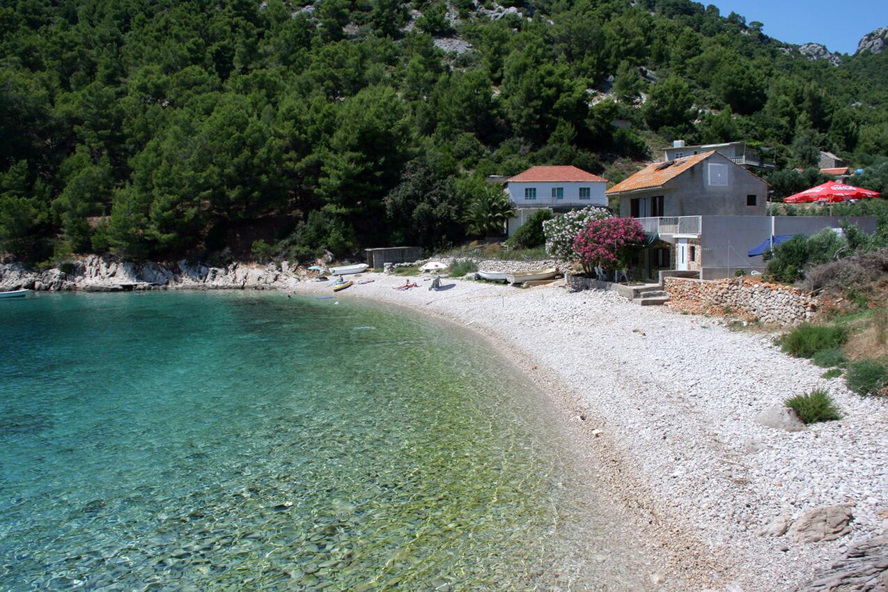 Nermeste strand - Robinsonski lejligheder ved havet Vig Skozanje, Hvar