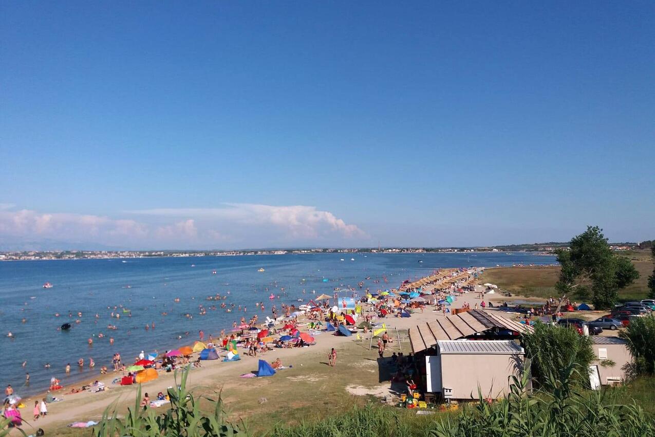 La spiaggia più vicina - Appartamenti con piscina per famiglie Sabunike, Zara - Zadar