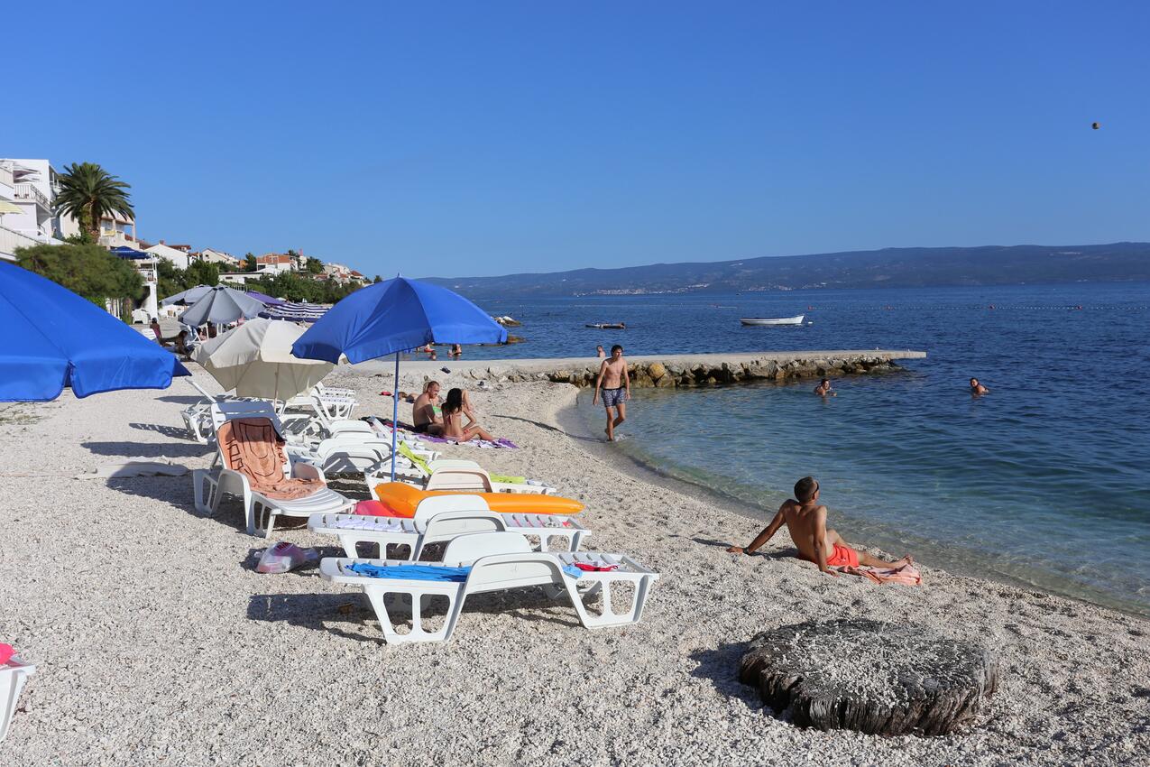 La spiaggia più vicina - Appartamenti accanto al mare Podstrana, Spalato - Split