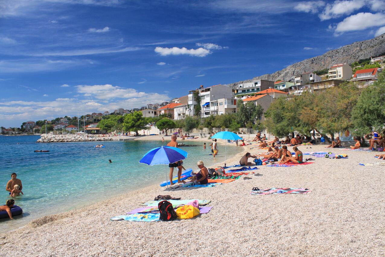 Legközelebbi strand - Apartmanok parkolóhellyel Dugi Rat, Omis