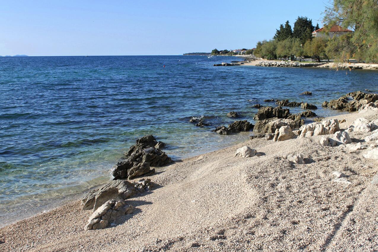Nächster Strand - Ferienwohnungen am Meer Zadar - Diklo, Zadar