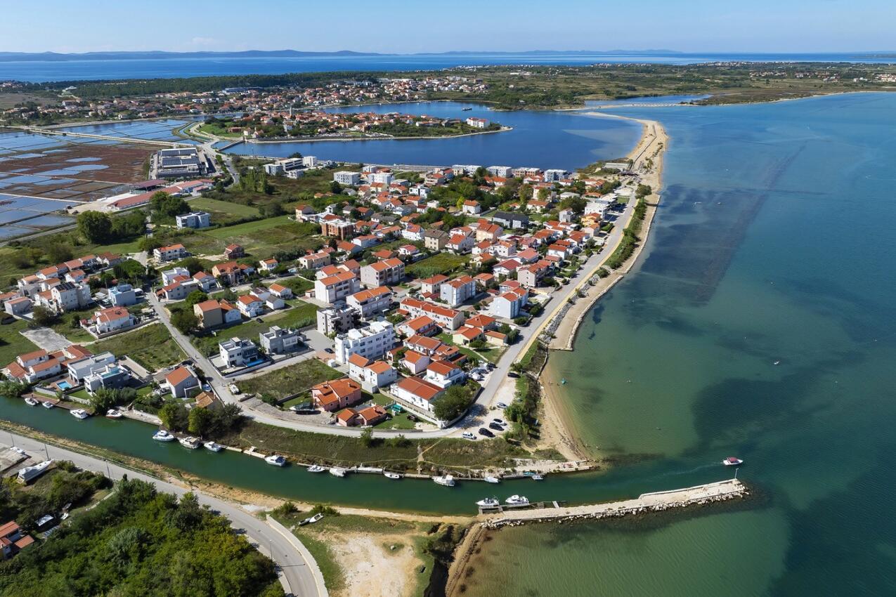 Nächster Strand - Ferienwohnungen am Meer Nin, Zadar