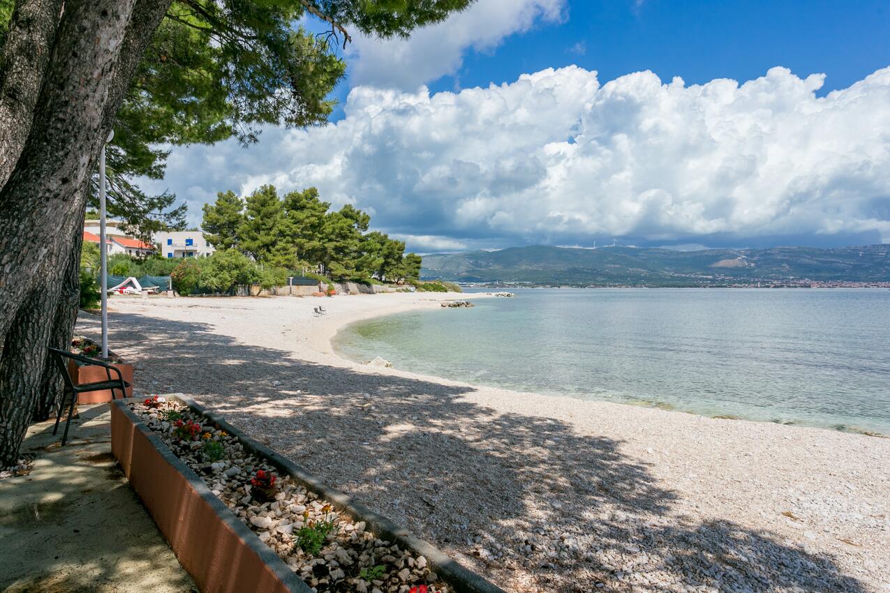 Nächster Strand - Ferienwohnungen am Meer Slatine, Ciovo