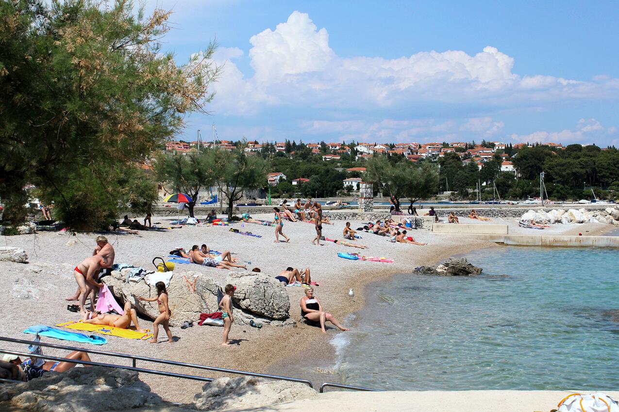 Nearest beach - Apartments with parking space Krk