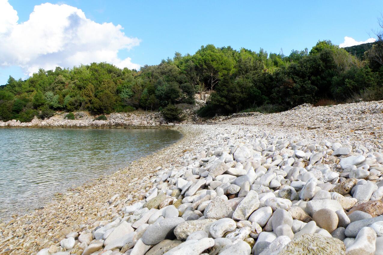La spiaggia più vicina - Casa dei pescatori accanto al mare Baia Studencic, Lussino - Lošinj