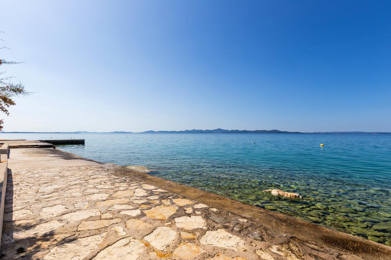 Nächster Strand - Ferienwohnungen am Meer Kozino, Zadar