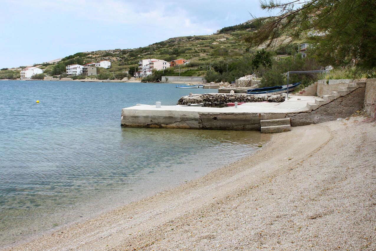 La plage la plus proche - Appartements près de la mer Metajna, Pag