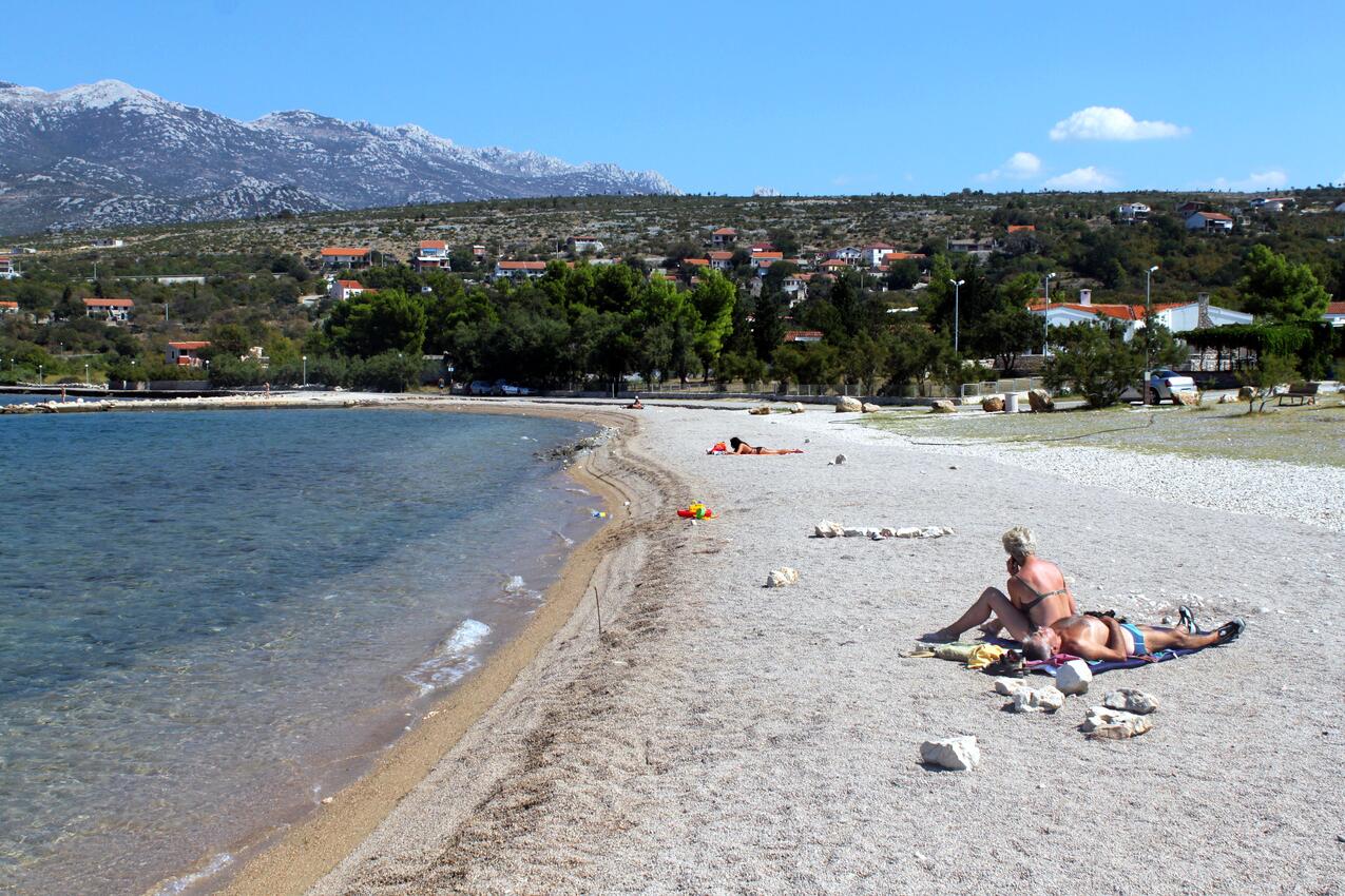 Nächster Strand - Ferienwohnungen mit Parkplatz Rovanjska, Paklenica