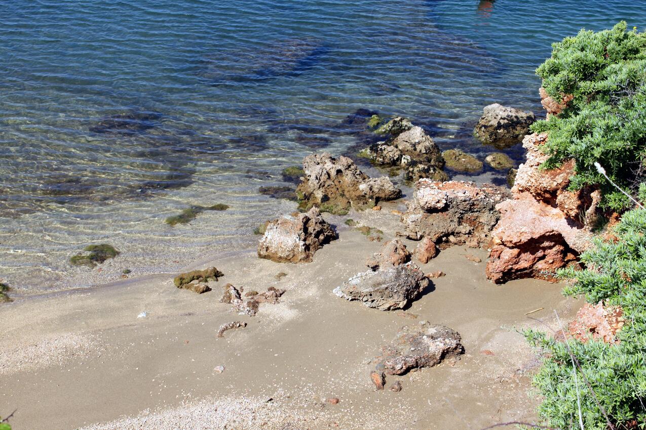 Nærmeste strand - Leiligheter med parkering Povljana, Pag