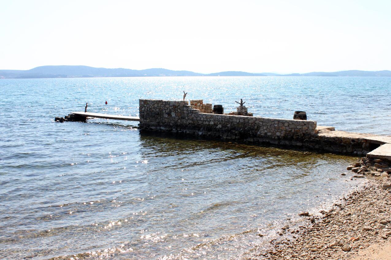 Legközelebbi strand - Apartmanok a tenger mellett Sukosan, Zadar