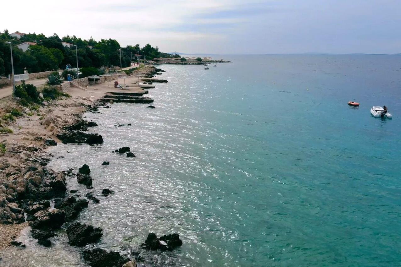 Nearest beach - Apartments by the sea Mandre, Pag