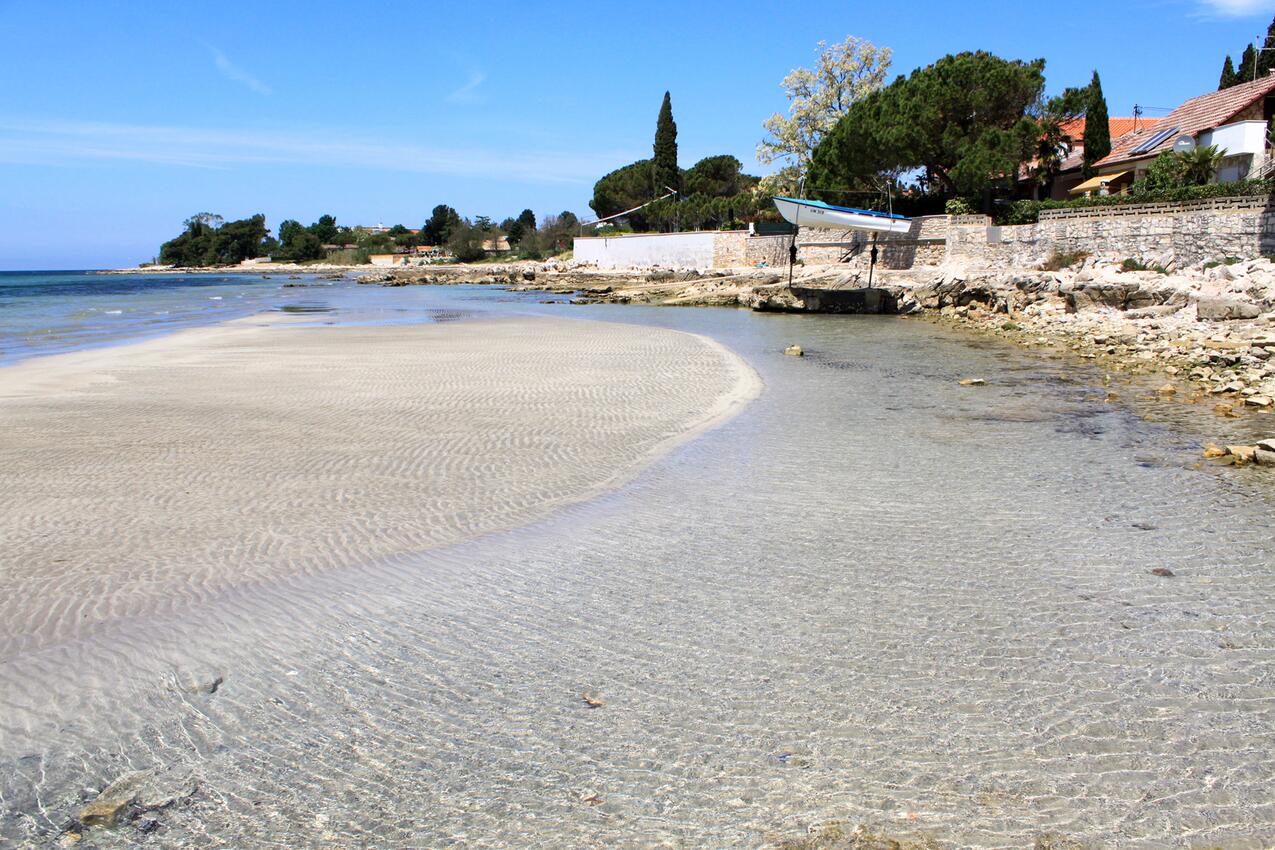 Nächster Strand - Ferienwohnungen am Meer Zambratija, Umag
